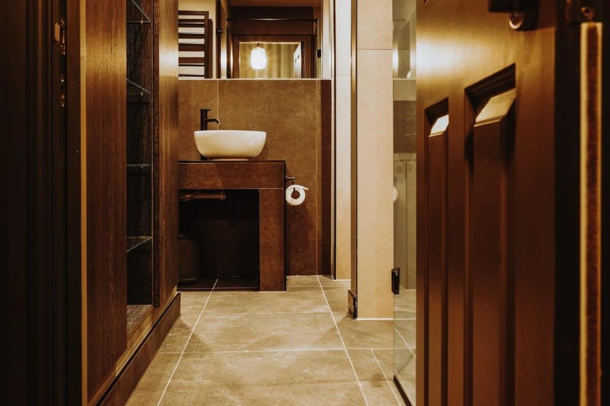 Clifton 32 - Garden Flat With Hot Tub - Hopewell Apartment บริสตอล ภายนอก รูปภาพ